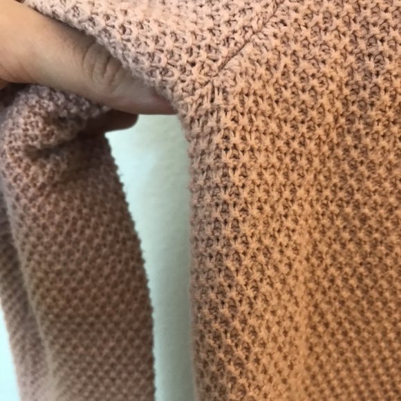 NOT FOR SALE: Madewell tulip hem sweater - Picture 9 of 10